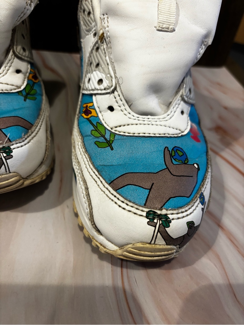 Nike White Teal Purple Green Graphic Low-Top Flats - Picture 4 of 16